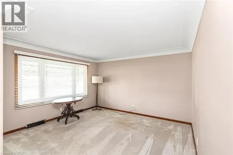 435 East 36th Street Hamilton ON L8V 4A4