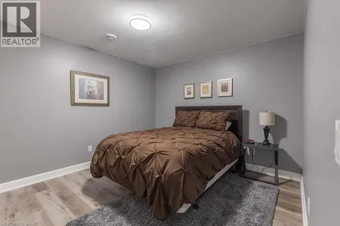 14 Campbell Street Thorold ON L2V 0J3