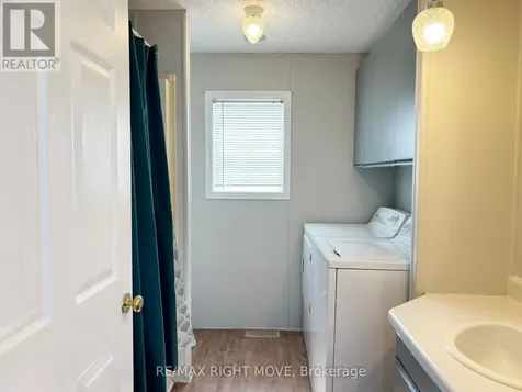 1304 Madison Street Severn ON L3V 0V1