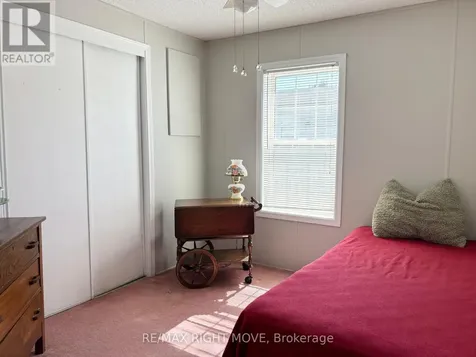 1304 Madison Street Severn ON L3V 0V1