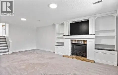 3418 Deerbrook Drive Windsor ON N8R 2E4