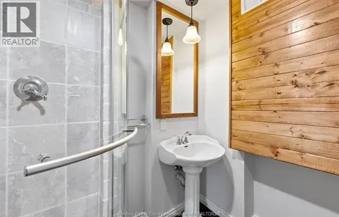 3418 Deerbrook Drive Windsor ON N8R 2E4