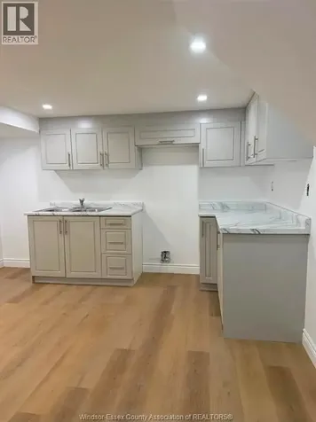 3418 Deerbrook Drive Windsor ON N8R 2E4