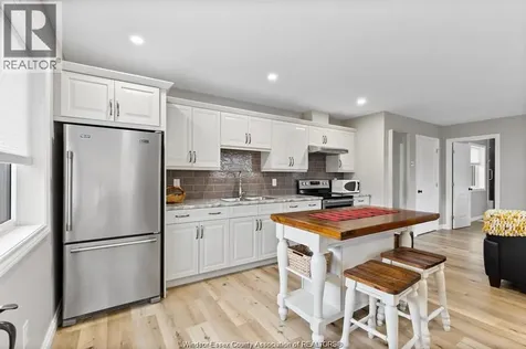 845 Old Tecumseh Road Lakeshore ON N8L 0C3