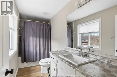 845 Old Tecumseh Road Lakeshore ON N8L 0C3