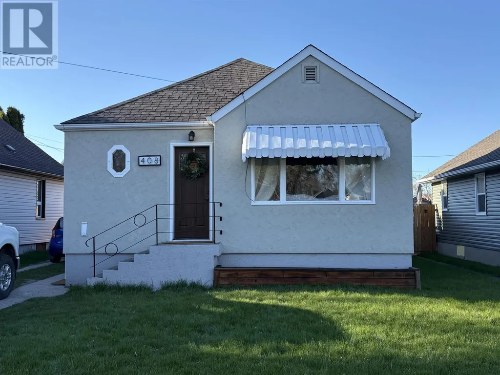 408 Third St E Fort Frances ON P9A 1R3