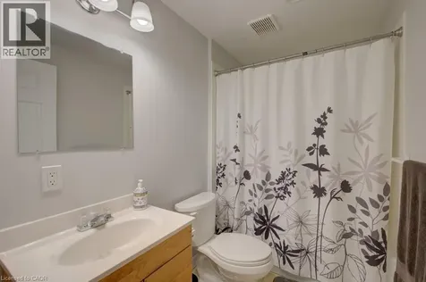 58 Harris Avenue Brantford ON N3R 2E9