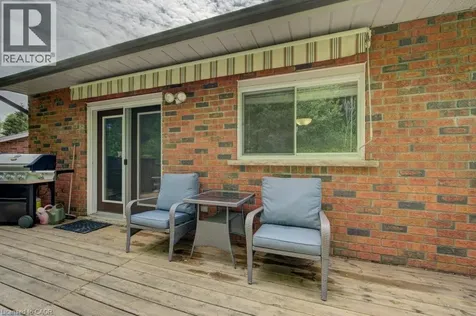 58 Harris Avenue Brantford ON N3R 2E9