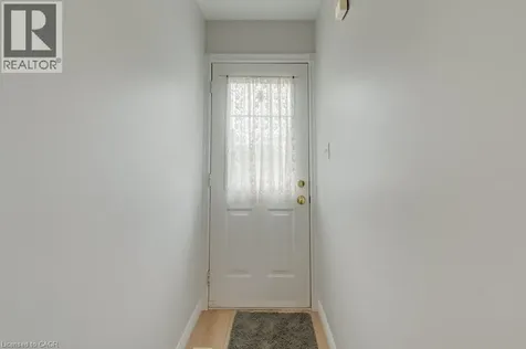 58 Harris Avenue Brantford ON N3R 2E9