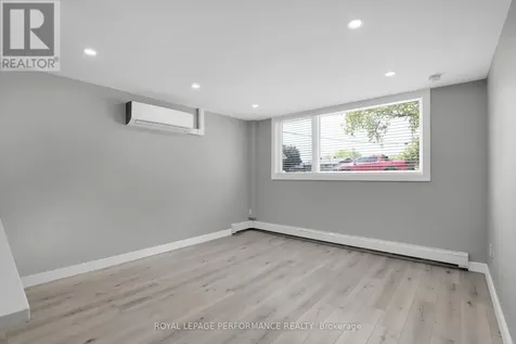 695 Morgan Street Ottawa ON K1K 3M1