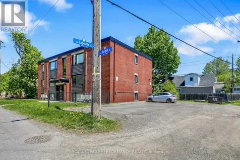 695 Morgan Street Ottawa ON K1K 3M1