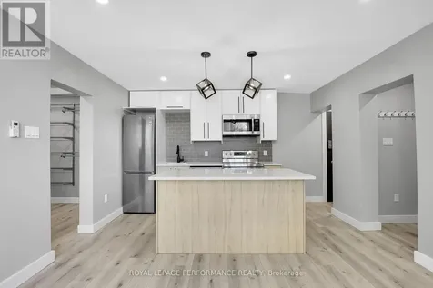 695 Morgan Street Ottawa ON K1K 3M1