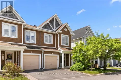 348 Hillsboro Private Ottawa ON K2M 3B1