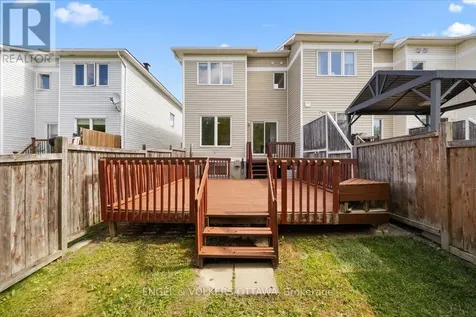 348 Hillsboro Private Ottawa ON K2M 3B1
