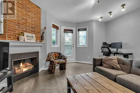 513 King Edward Avenue Ottawa ON K1N 7N3
