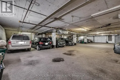 513 King Edward Avenue Ottawa ON K1N 7N3