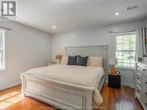 312 Coronado Drive Tecumseh ON N8N 2E4