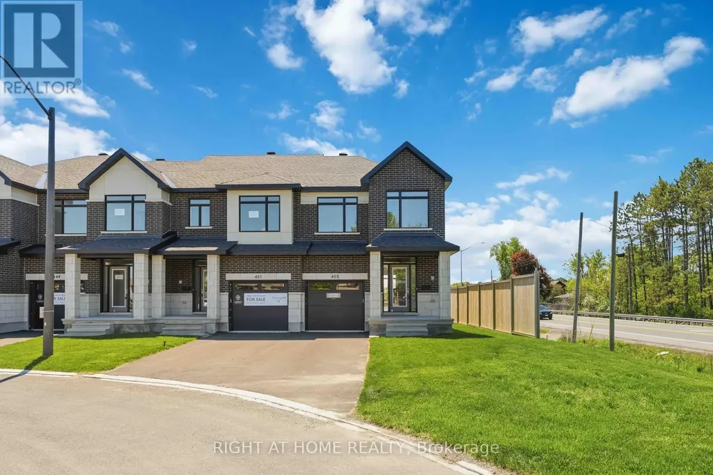 453 Haresfield Court Ottawa ON K4M 0B6