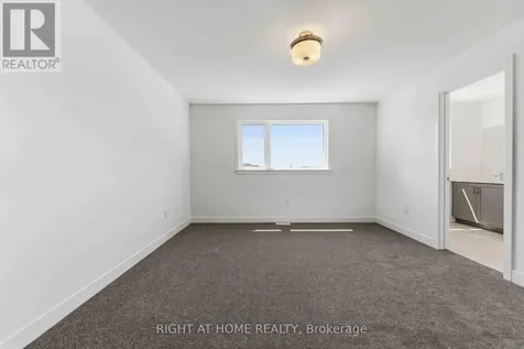 453 Haresfield Court Ottawa ON K4M 0B6