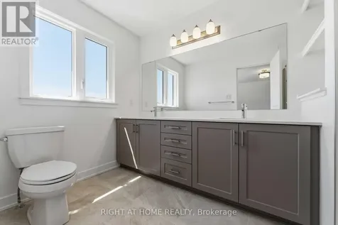 453 Haresfield Court Ottawa ON K4M 0B6