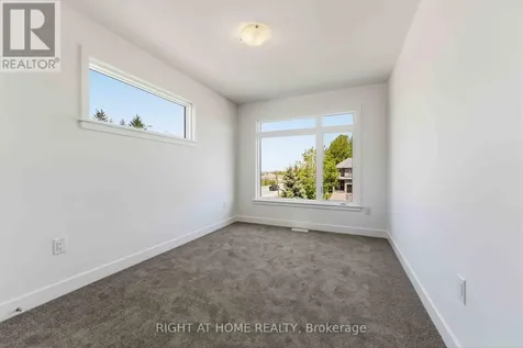 453 Haresfield Court Ottawa ON K4M 0B6