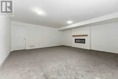 453 Haresfield Court Ottawa ON K4M 0B6