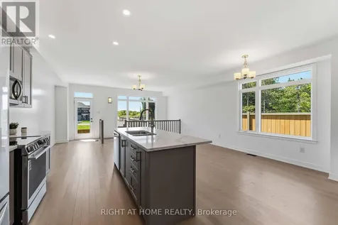 453 Haresfield Court Ottawa ON K4M 0B6