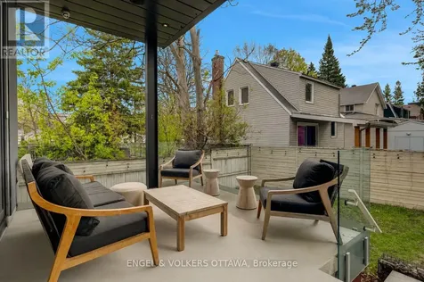 608 Byron Avenue Ottawa ON K2A 0E5