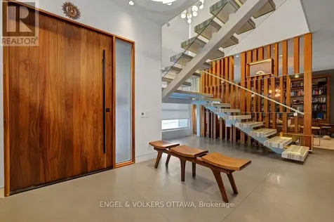 608 Byron Avenue Ottawa ON K2A 0E5