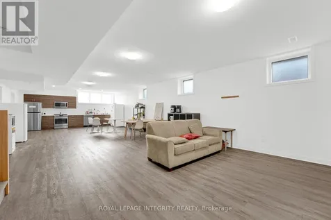 442 Sunnyside Avenue Ottawa ON K1S 0S9