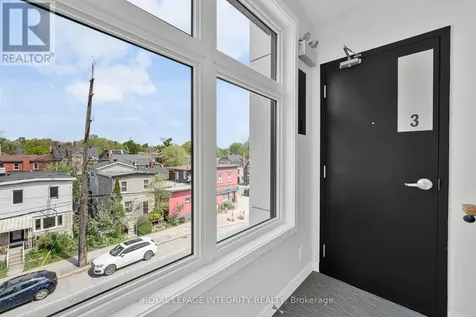 442 Sunnyside Avenue Ottawa ON K1S 0S9