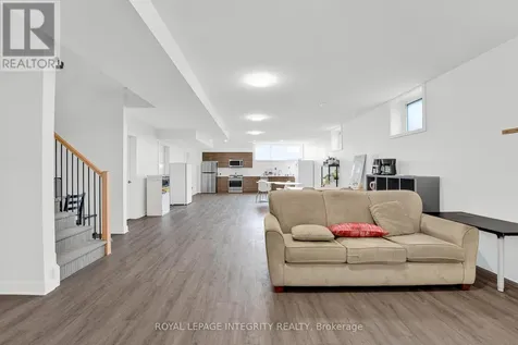 442 Sunnyside Avenue Ottawa ON K1S 0S9