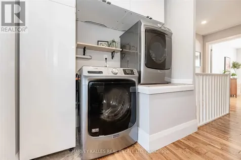 26 Leyton Avenue Toronto (oakridge) ON M1L 3T4
