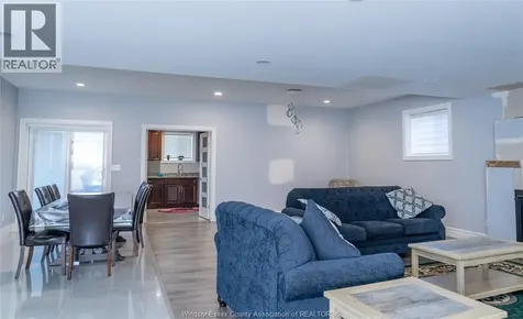 1484 Rankin Windsor ON N9B 3V6