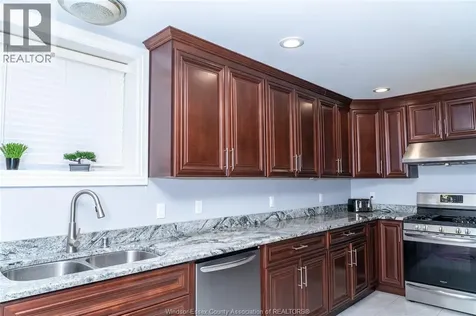 1484 Rankin Windsor ON N9B 3V6