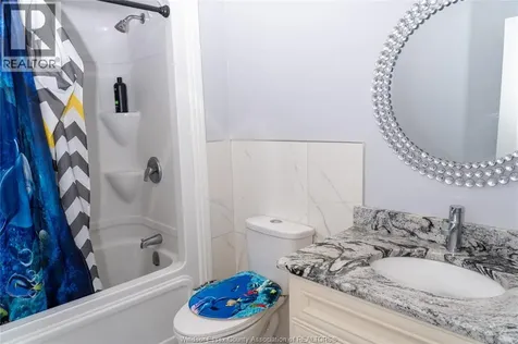 1484 Rankin Windsor ON N9B 3V6