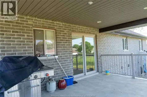 1484 Rankin Windsor ON N9B 3V6