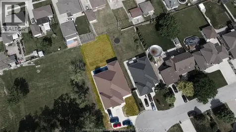 1484 Rankin Windsor ON N9B 3V6