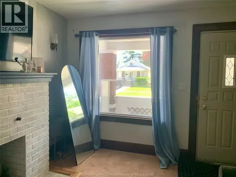 1204 Wigle Avenue Windsor ON N9C 3N1