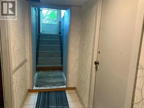 1204 Wigle Avenue Windsor ON N9C 3N1