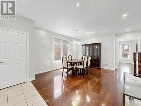 6 Lady Gwillim Avenue East Gwillimbury ON L9N 0A5