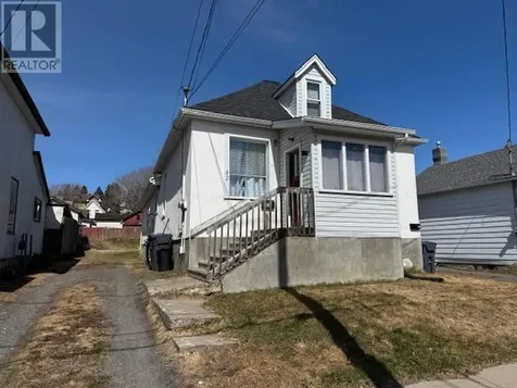 42 Ontario Street Thunder Bay ON P7B 3E9