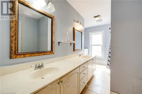 300 Dalhousie Street Brantford ON N3S 3V5