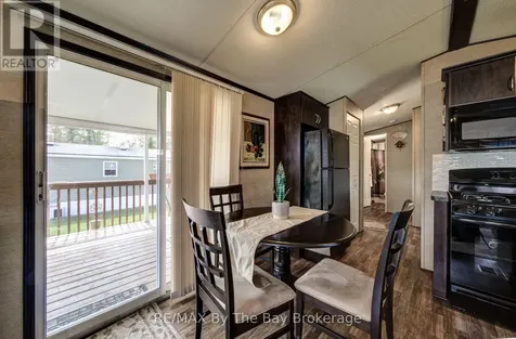 14 Kenora Trail Wasaga Beach ON L9Z 1X7