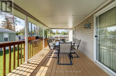14 Kenora Trail Wasaga Beach ON L9Z 1X7