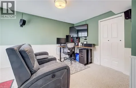 60 Elmsdale Drive Kitchener ON N2E 2G4