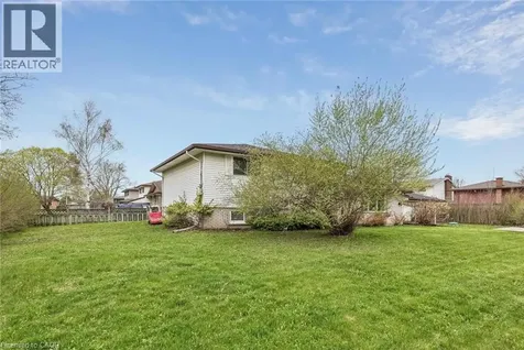 29 Heather Court Welland ON L3C 4P8
