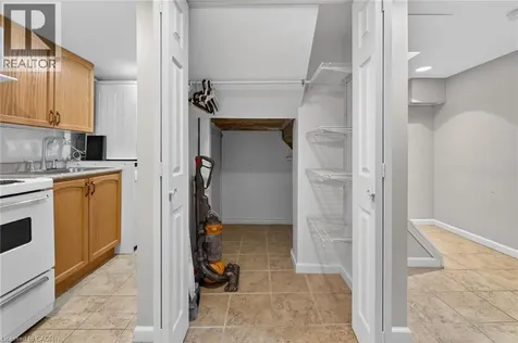 31 Larchwood Drive St. Catharines ON L2T 2H4