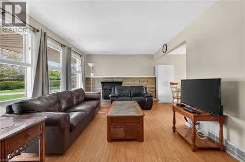 31 Larchwood Drive St. Catharines ON L2T 2H4