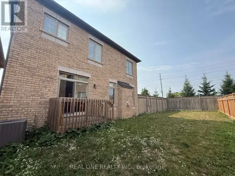 39 Mowder Drive Aurora ON L4G 0V4